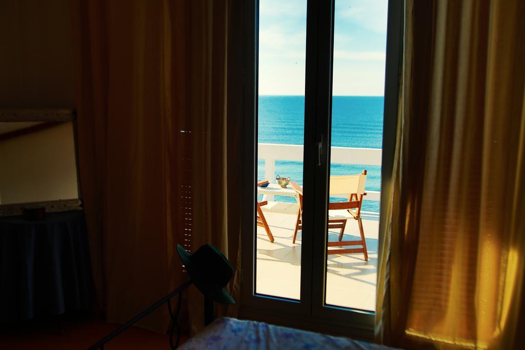 Villa Moby Dick มิทิคาส ภายนอก รูปภาพ